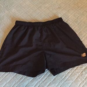 Womans new balance shorts size xl